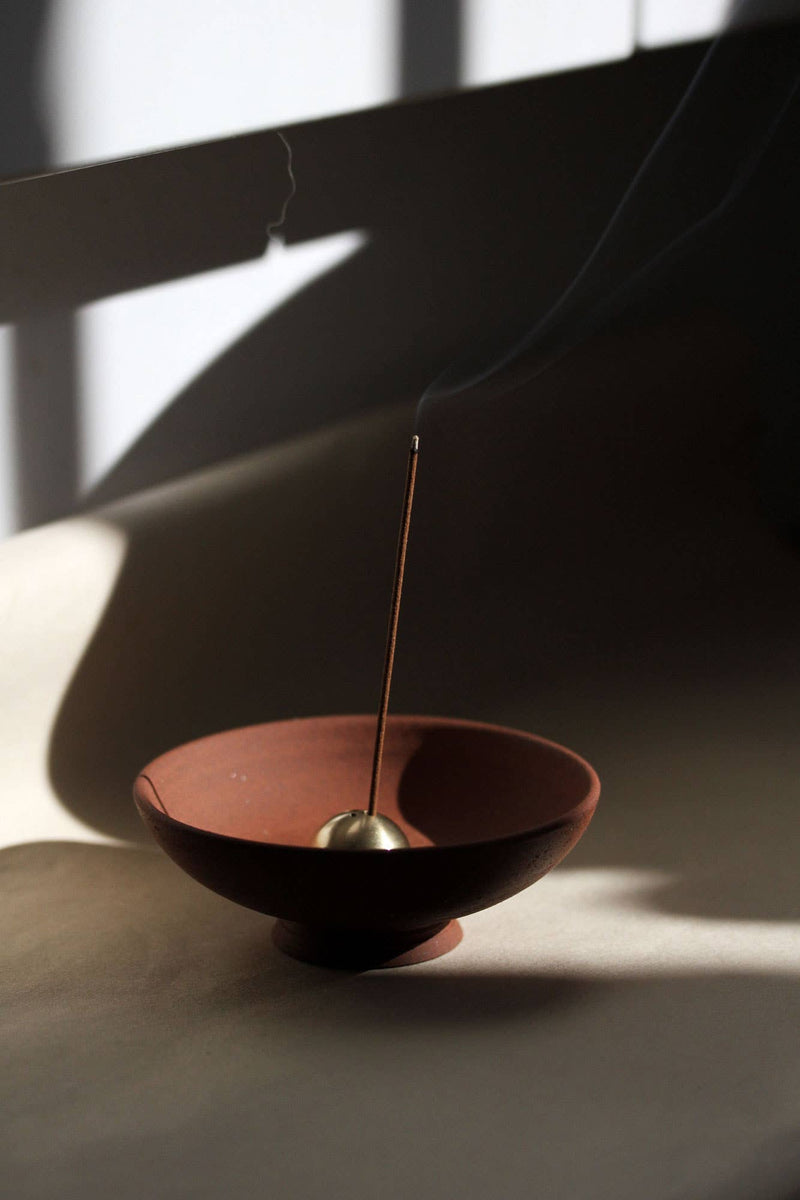 Incense Chalice in Terracotta ( earth & cloud ) Zen. Artisan