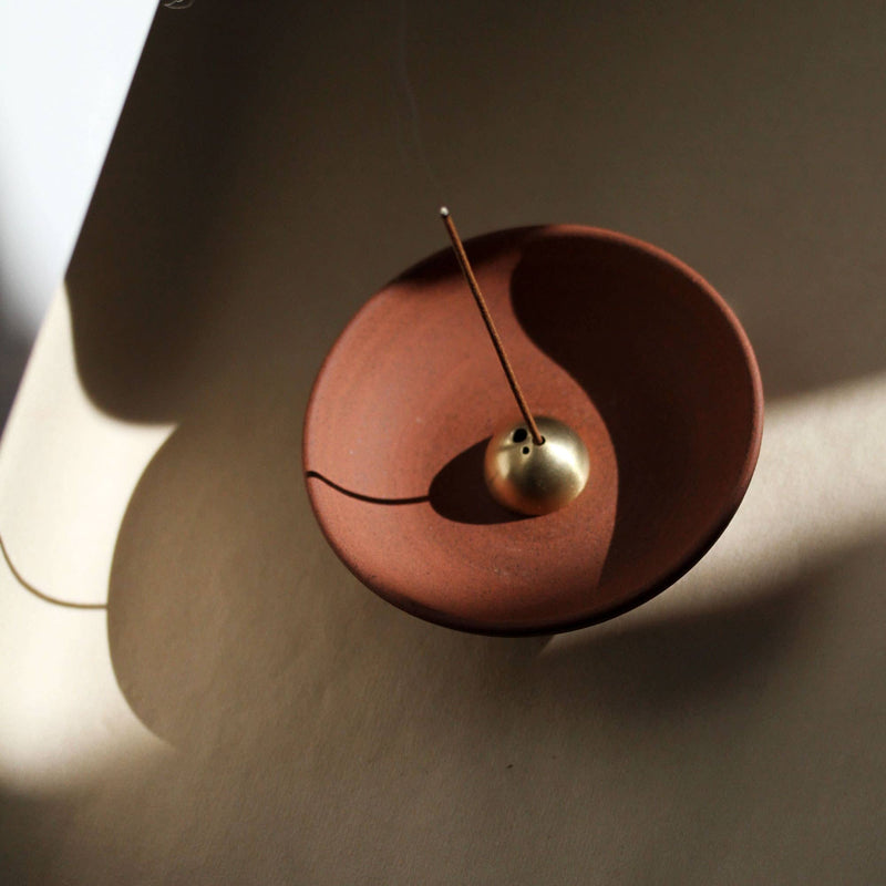 Incense Chalice in Terracotta ( earth & cloud ) Zen. Artisan