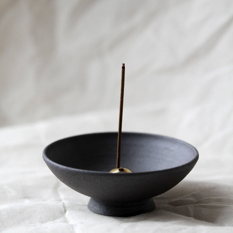 Mineral Purple, Incense Chalice in Terracotta. Zen. Artisan