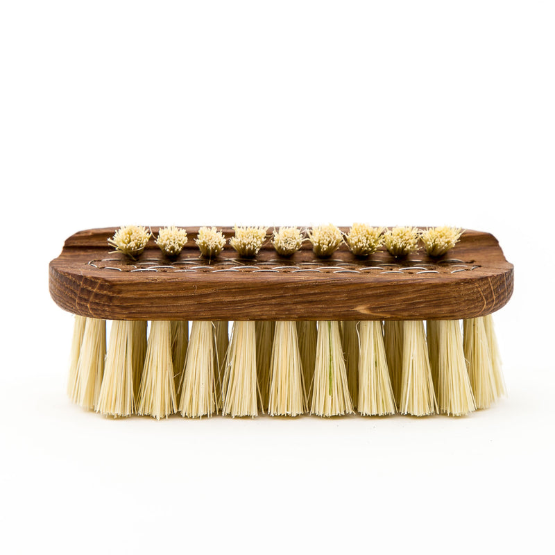 Oiled Oak & Tampico Bristle Nail Brush
