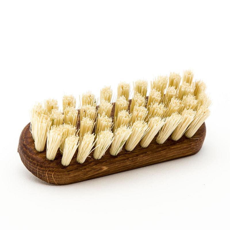 Oiled Oak & Tampico Bristle Nail Brush