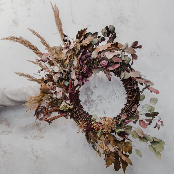 Dried Flower Wreath with wild pampas, rust and bramble