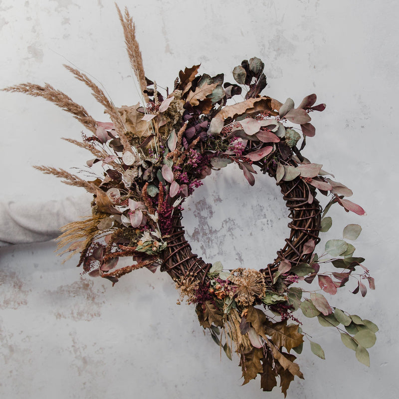 Dried Flower Festive Wreath Making Workshop at Stòr Lifestyle