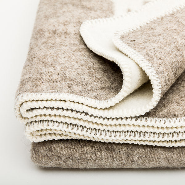 Double Weave Wool Blanket - Moose - Oatmeal - 200cm x 130cm - Close up